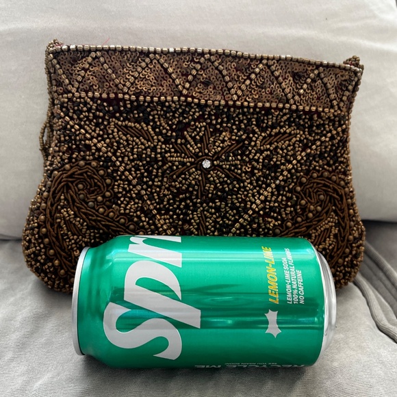 Beaded gold evening purse - Picture 7 of 7